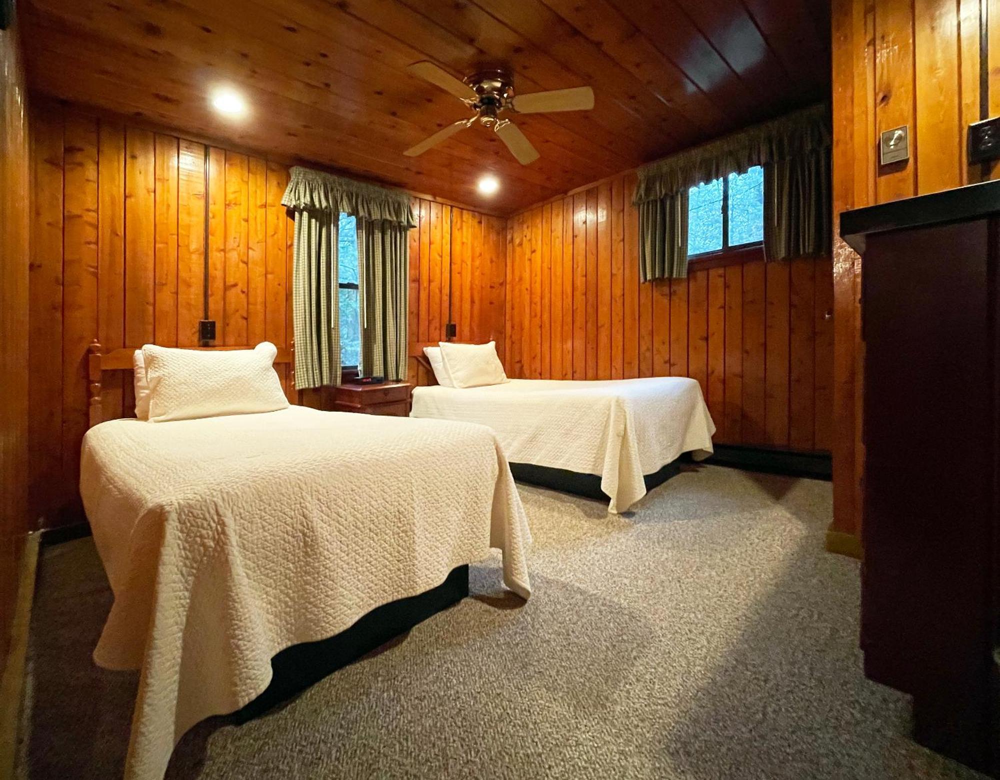 Mountain Springs Lake Resort Stroudsburg Szoba fotó